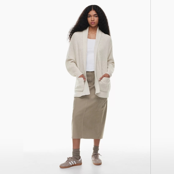 Aritzia Wilfred free travel cardigan - Picture 2 of 7